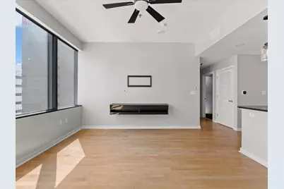 1200 Main Street #1612, Dallas, TX 75202 - Photo 3
