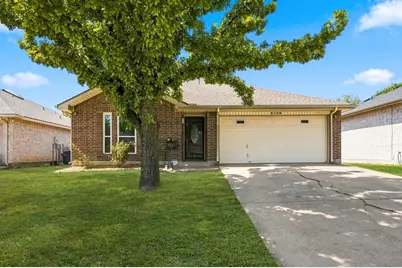 3129 Walingford Drive, Grand Prairie, TX 75052 - Photo 1