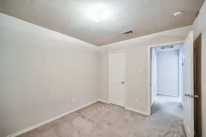 415 Preston Drive, Cleburne, TX 76033 - Photo 21