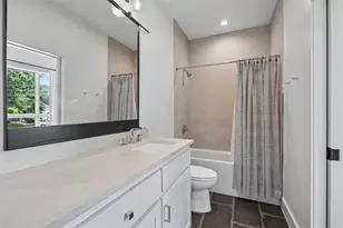 6726 Lake Cir Dr, Dallas, TX 75214 - Photo 31