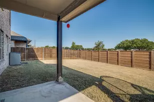 1238 Stagecoach Trl, Justin, TX 76247 - Photo 33