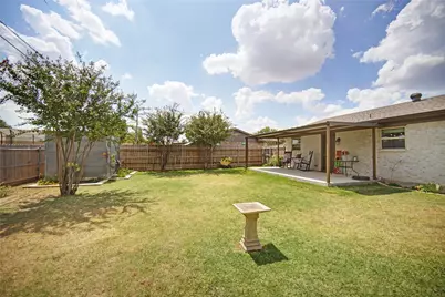 128 Oak Creek Street, Jacksboro, TX 76458 - Photo 17
