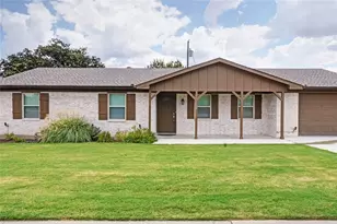 128 Oak Creek St, Jacksboro, TX 76458 - Photo 25