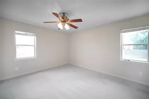 128 Oak Creek St, Jacksboro, TX 76458 - Photo 21