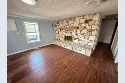 105 Bolton Road, Granbury, TX 76049 - Photo 11
