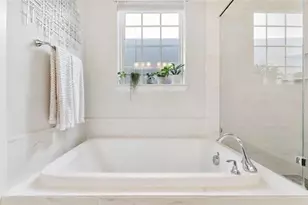 5144 Artemesia Ln, Dallas, TX 75209 - Photo 15