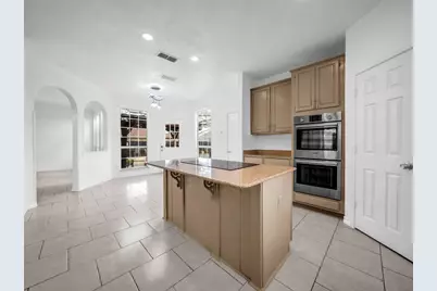 2913 Spartacus Drive, Grand Prairie, TX 75052 - Photo 19