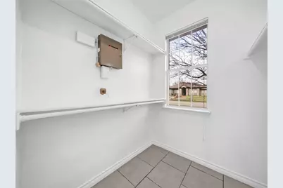 2913 Spartacus Drive, Grand Prairie, TX 75052 - Photo 29