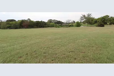 2142 Spring Hill Road, Aubrey, TX 76227 - Photo 13