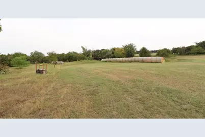 2142 Spring Hill Road, Aubrey, TX 76227 - Photo 7