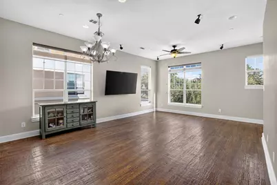 1563 Camino Lago, Irving, TX 75039 - Photo 9