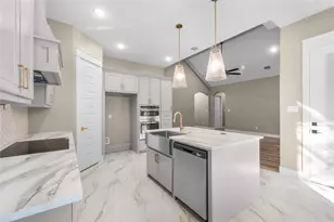 257 Billingslea Dr, Mansfield, TX 76063 - Photo 11