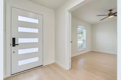 2730 Golfing Green Drive, Farmers Branch, TX 75234 - Photo 5