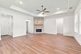 13045 Rainier Dr, Woodway, TX 76712 - Photo 11