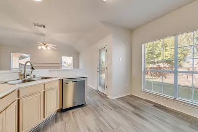 2848 Saint Croix Avenue, Lancaster, TX 75146 - Photo 11