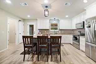650 Fendley, Blossom, TX 75416 - Photo 5