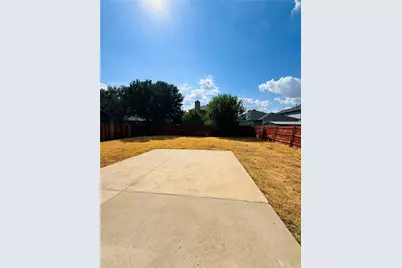 7416 Quail Point Lane, Arlington, TX 76002 - Photo 3
