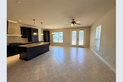 950 Brook Forest Lane, Euless, TX 76039 - Photo 5