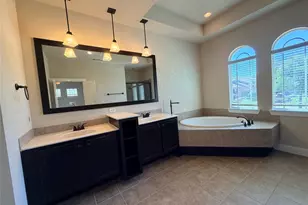 950 Brook Forest Ln, Euless, TX 76039 - Photo 9