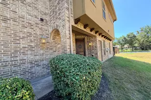 950 Brook Forest Ln, Euless, TX 76039 - Photo 19