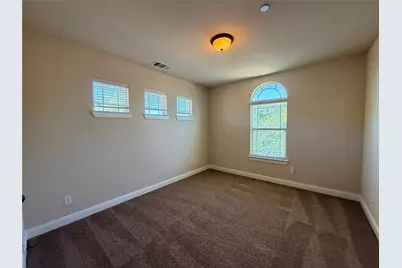 950 Brook Forest Lane, Euless, TX 76039 - Photo 19