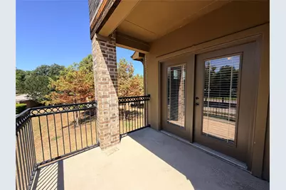 950 Brook Forest Lane, Euless, TX 76039 - Photo 15