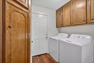 1000 Cherry Ct, Hurst, TX 76053 - Photo 31