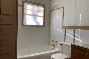 910 Merchant St, Abilene, TX 79603 - Photo 7