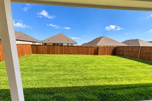 635 Stud Dr, Aubrey, TX 76227 - Photo 19