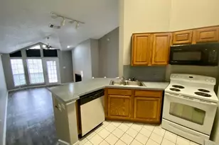 9823 Summerwood Circle, Dallas, TX 75243 - Photo 7