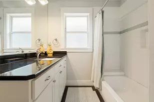 1010 Woodlawn Ave, Dallas, TX 75208 - Photo 21