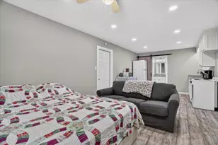 237 Live Oak Loop, Whitney, TX 76692 - Photo 11