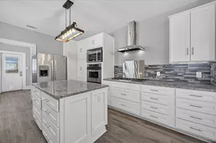 316 S Montreal Ave, Dallas, TX 75208 - Photo 13