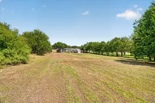 824 Quail Run, Cleburne, TX 76031 - Photo 33