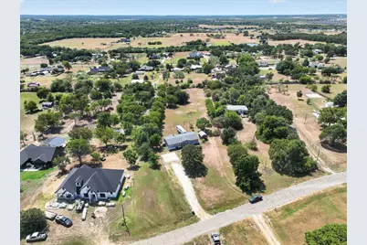 824 Quail Run, Cleburne, TX 76031 - Photo 35