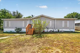 824 Quail Run, Cleburne, TX 76031 - Photo 3