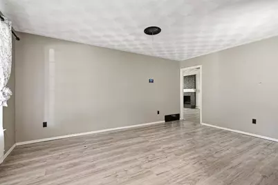 439 Shorewood Drive, Duncanville, TX 75116 - Photo 3