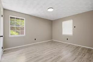439 Shorewood Dr, Duncanville, TX 75116 - Photo 11