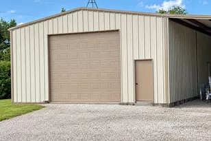 141 S Meadowbrook Dr, Pottsboro, TX 75076 - Photo 3