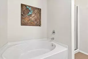 9900 Amosite Dr, Fort Worth, TX 76131 - Photo 17