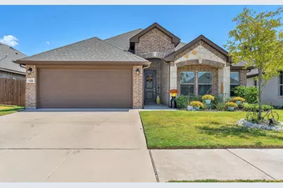 725 Sandy Chip Trail, Fort Worth, TX 76108 - Photo 1