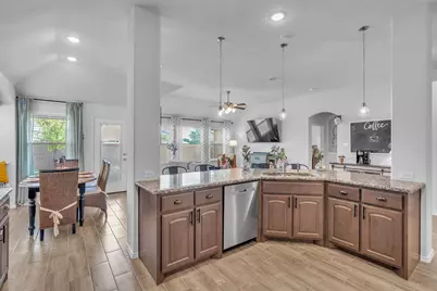 725 Sandy Chip Trail, Fort Worth, TX 76108 - Photo 13