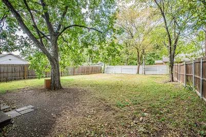 2543 E Ann Arbor Avenue, Dallas, TX 75216 - Photo 37