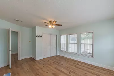 2543 E Ann Arbor Avenue, Dallas, TX 75216 - Photo 35