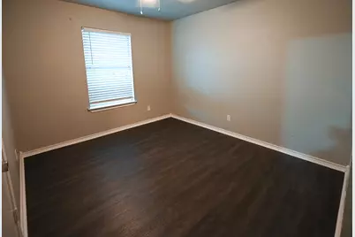 606 N Sewell Drive #B, Decatur, TX 76234 - Photo 7