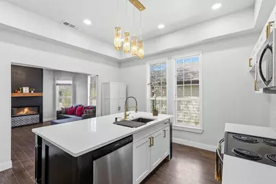 1321 Stewart Street, Fort Worth, TX 76104 - Photo 11
