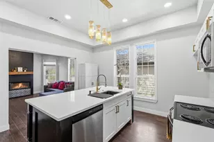 1321 Stewart St, Fort Worth, TX 76104 - Photo 11