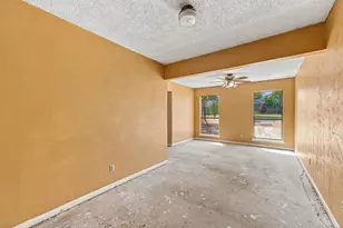 108 Sharp Dr, Stephenville, TX 76401 - Photo 13