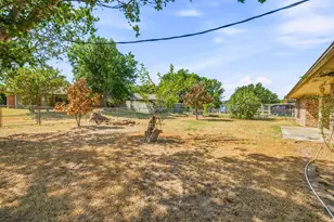 108 Sharp Dr, Stephenville, TX 76401 - Photo 27