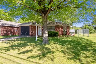 2651 Anderson St, Dallas, TX 75215 - Photo 3